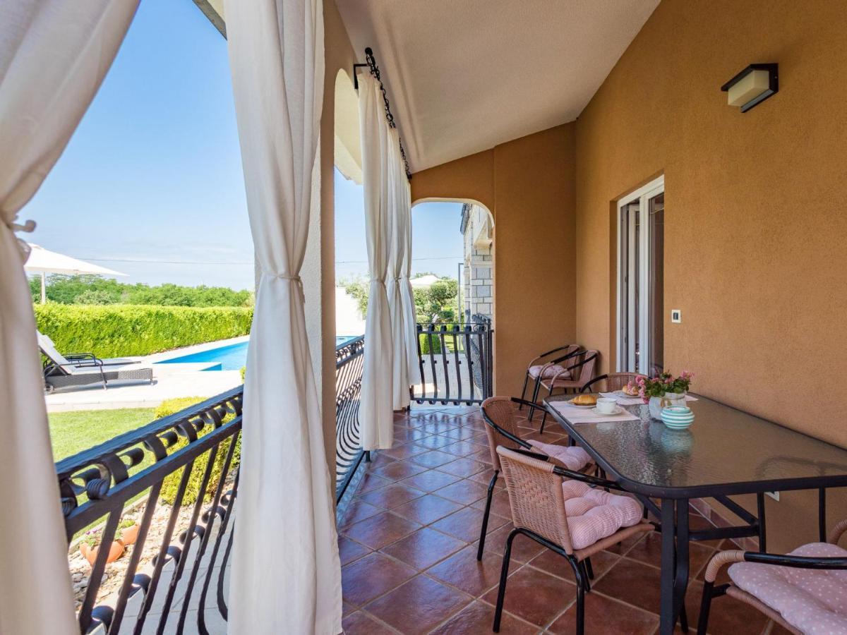 Apartment Cancar-1 By Interhome Пореч Экстерьер фото