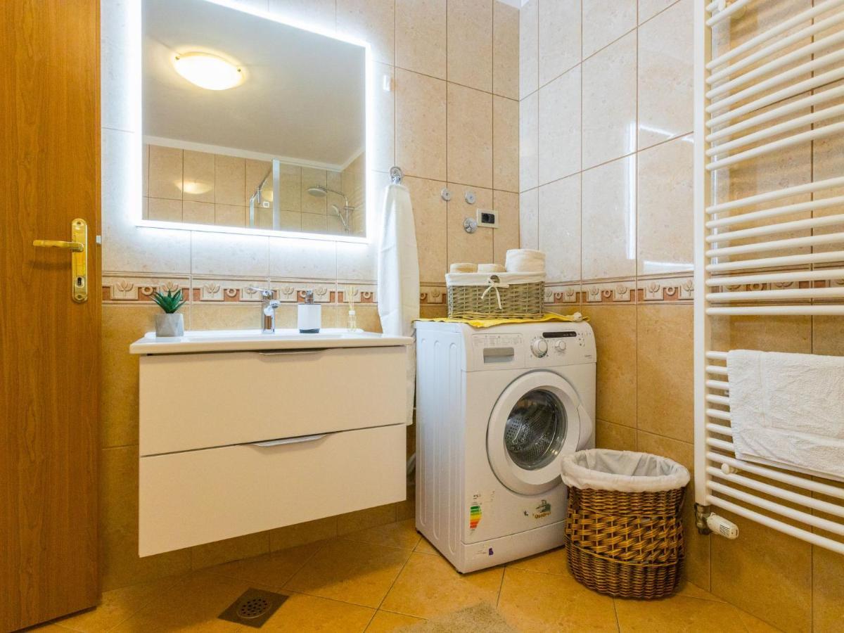 Apartment Cancar-1 By Interhome Пореч Экстерьер фото